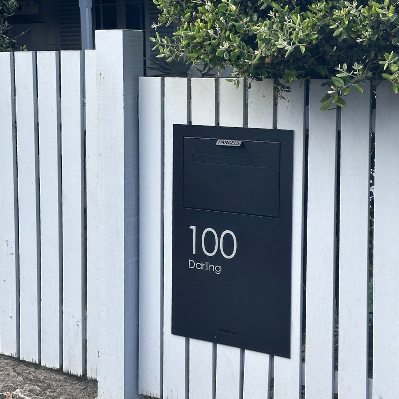 #Colour_Black