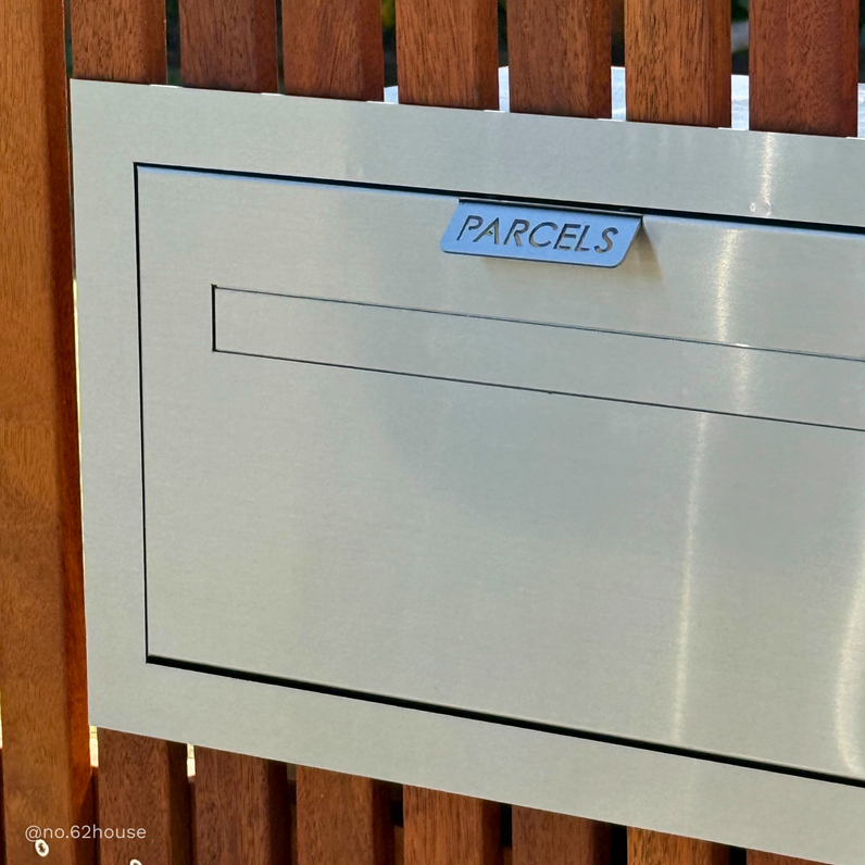 Geneva Parcel Fence/Brick Letterbox - Stainless Steel