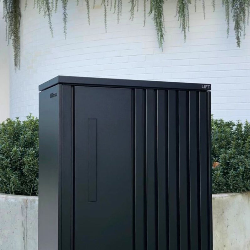 #Colour_Black