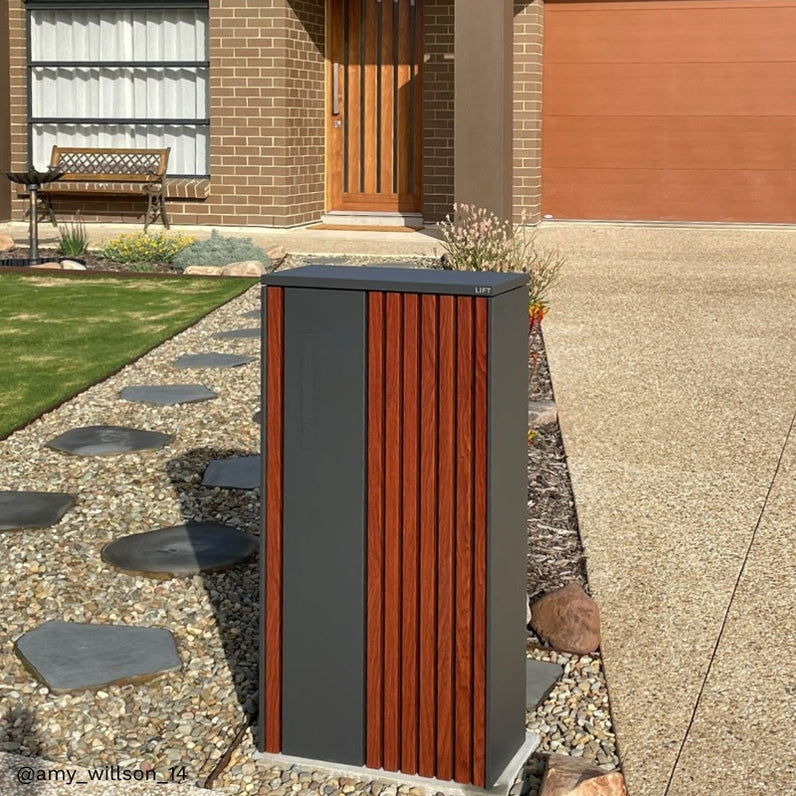 #Colour_Merbau