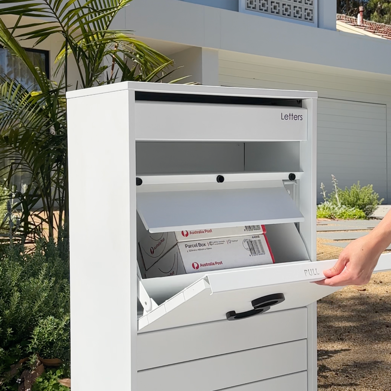 Hamilton Wide Parcel Pillar Letterbox - White/Bark