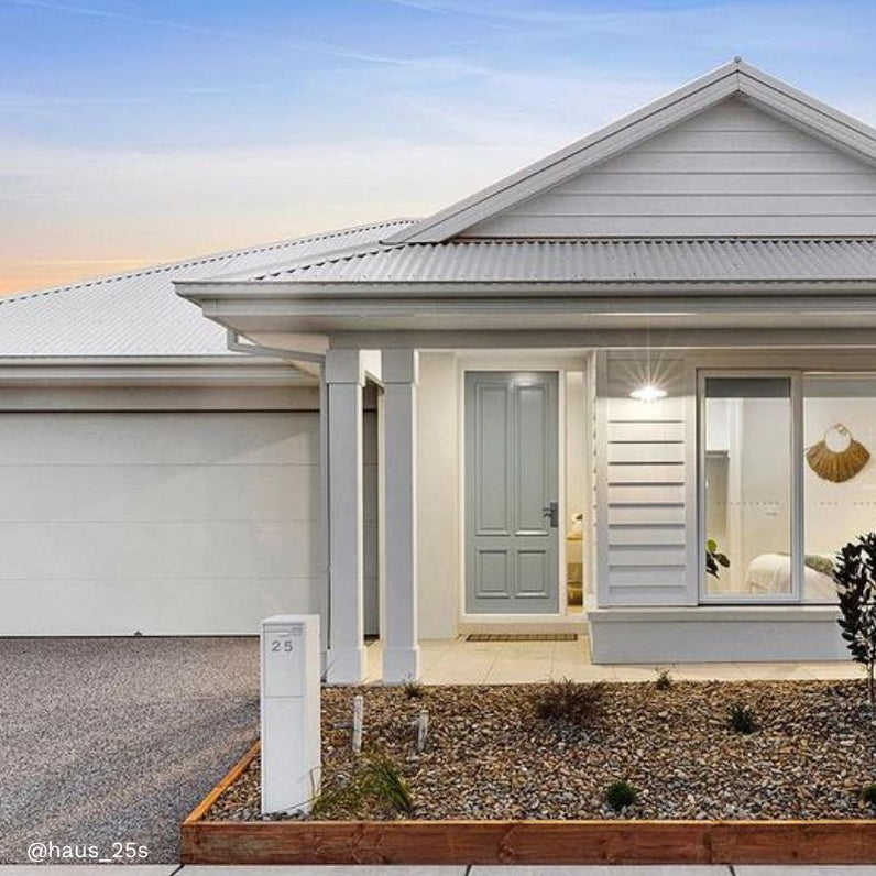 Austin Parcel Pillar Letterbox - White