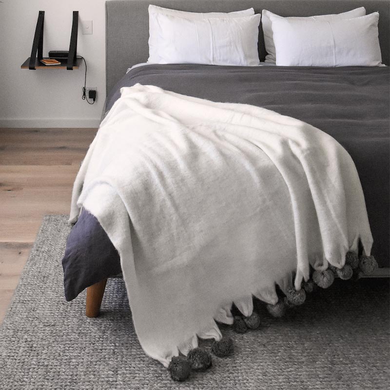 Anouk Pom Pom Throw Blanket