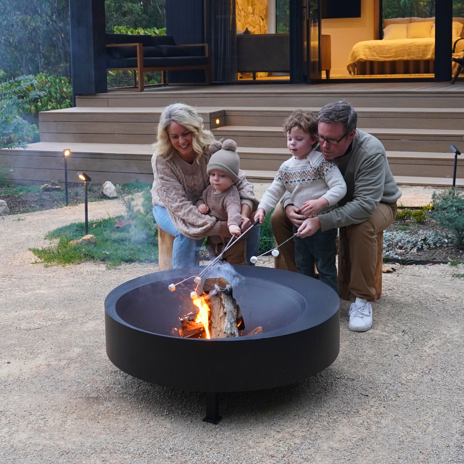 Montana 100 Black Fire Pit