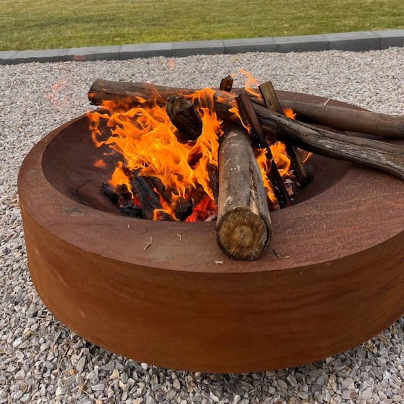 Montana 100 Rust Fire Pit