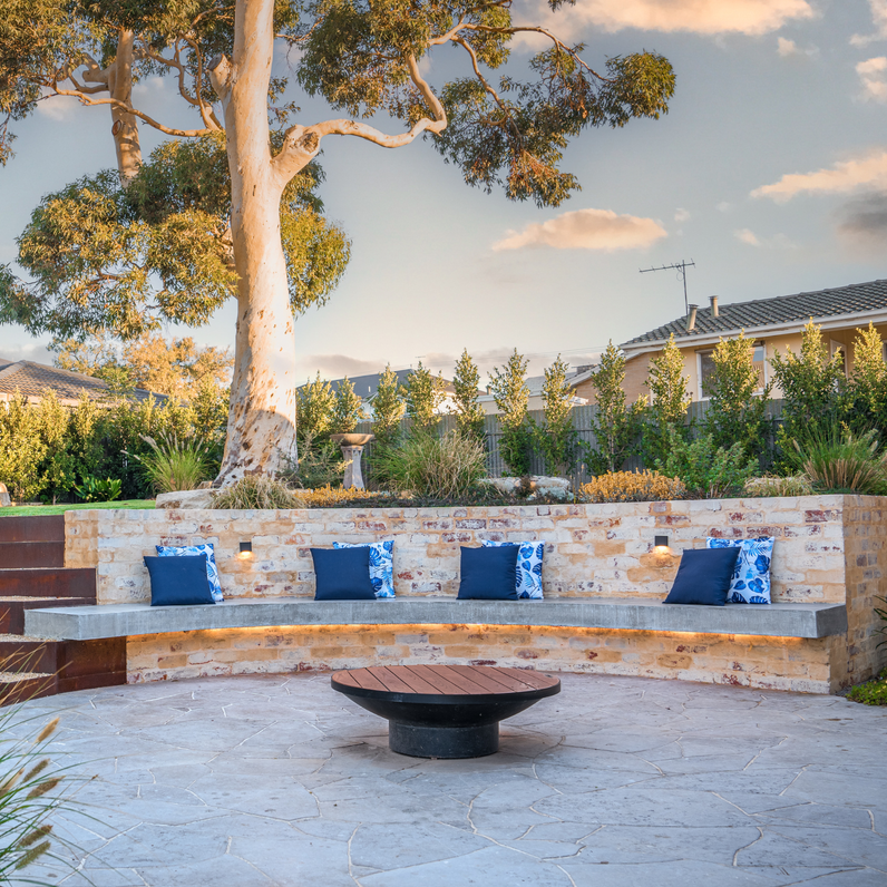 Tucson 80 Black Fire Pit