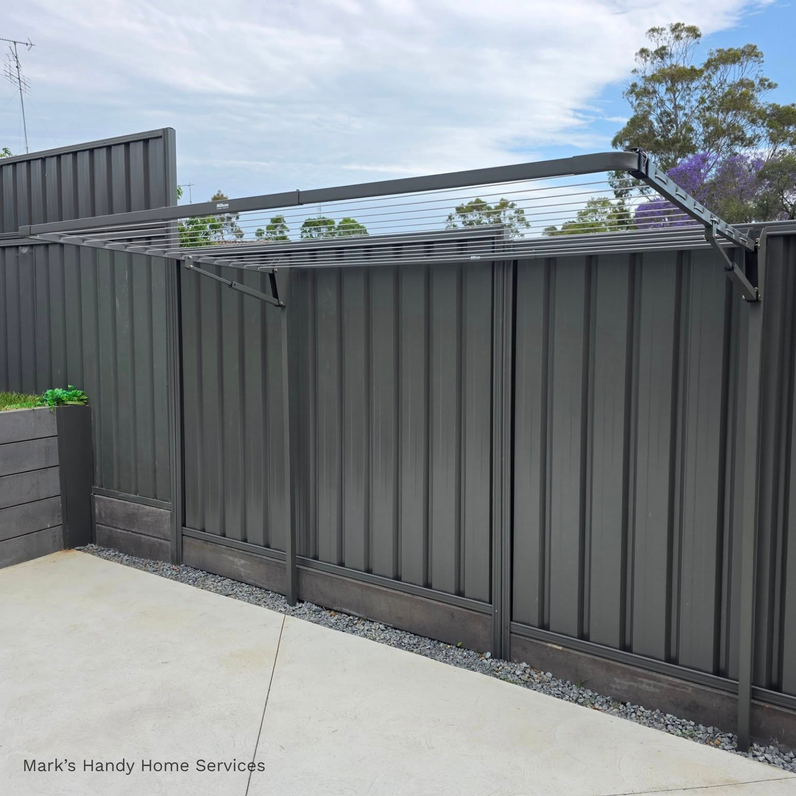 #Colour_Grey (Woodland)