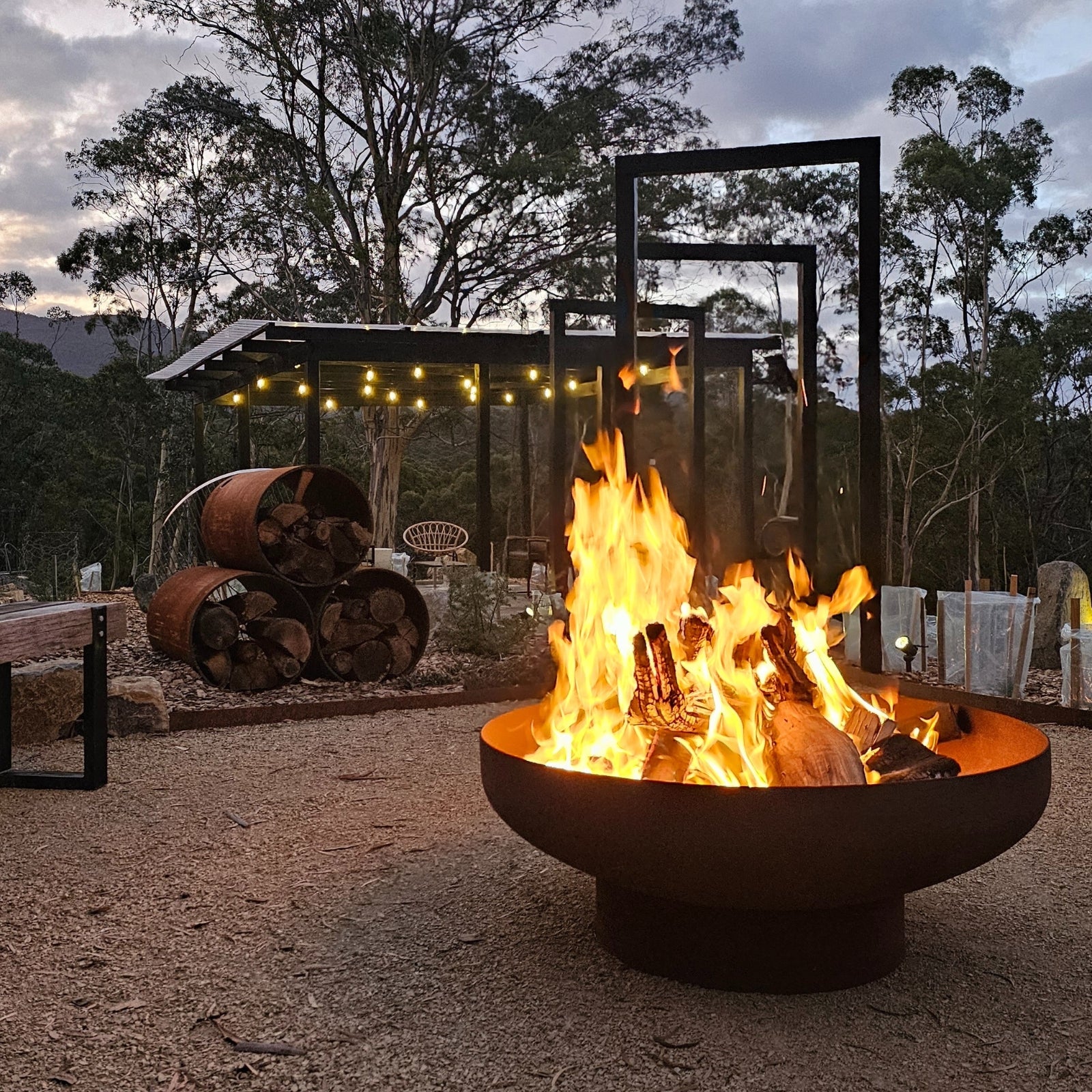 Phoenix 90 Rust Fire Pit