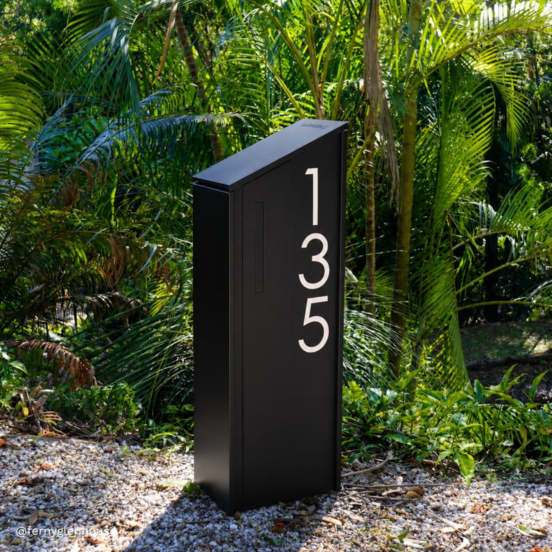 #Colour_Black