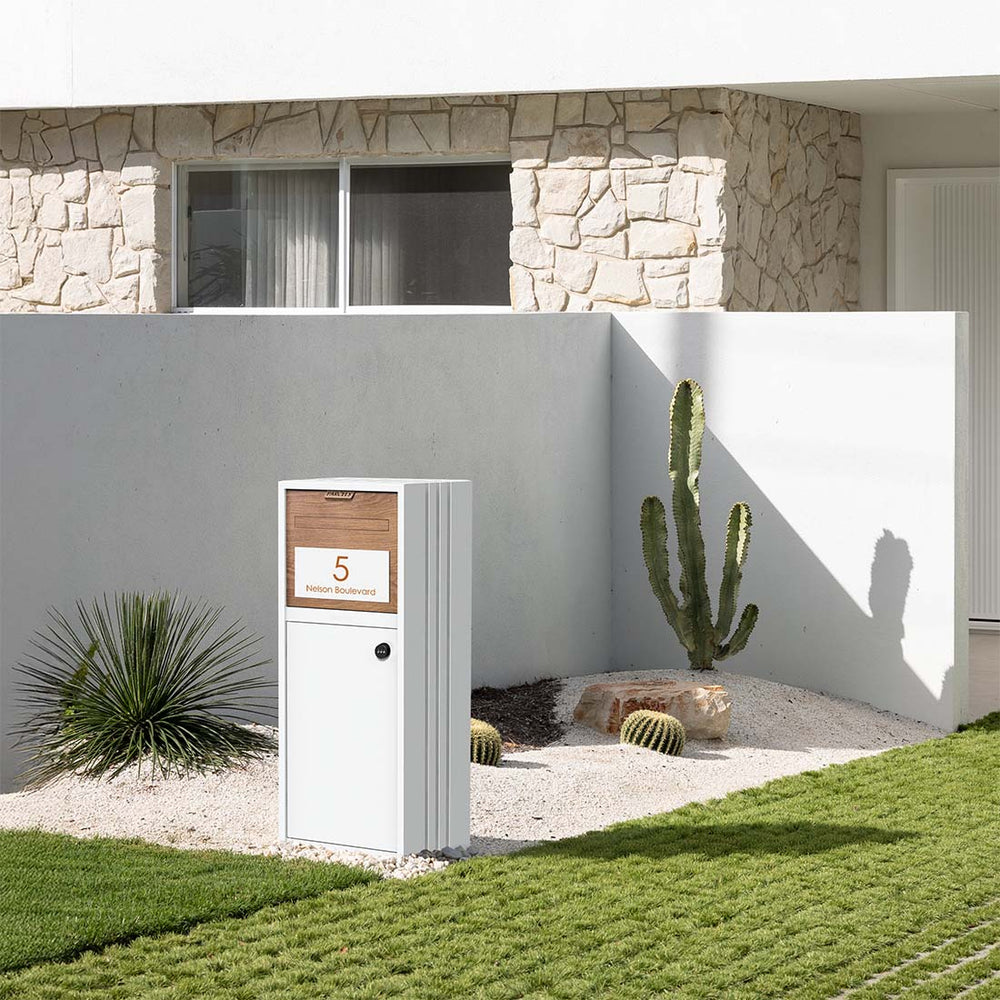 Custom Letterbox Signs & Plaque