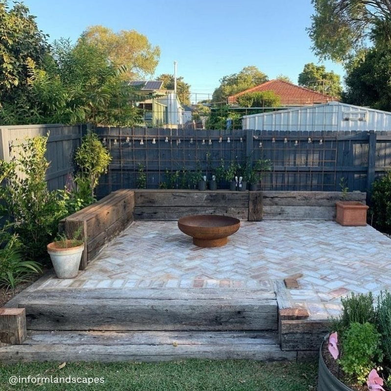 Phoenix 80 Rust Fire Pit