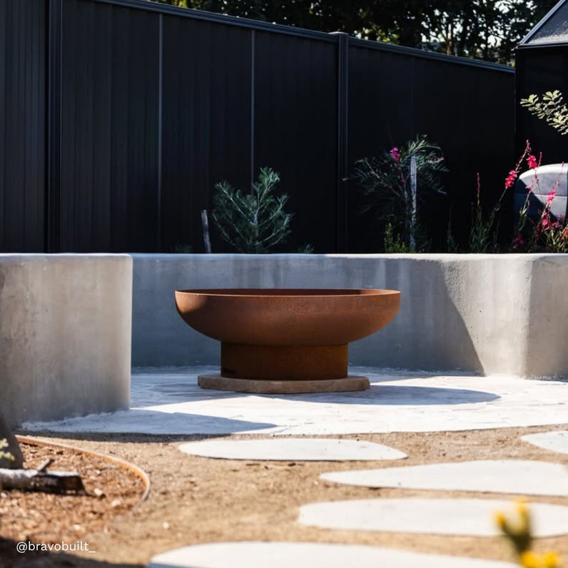 Phoenix 80 Rust Fire Pit